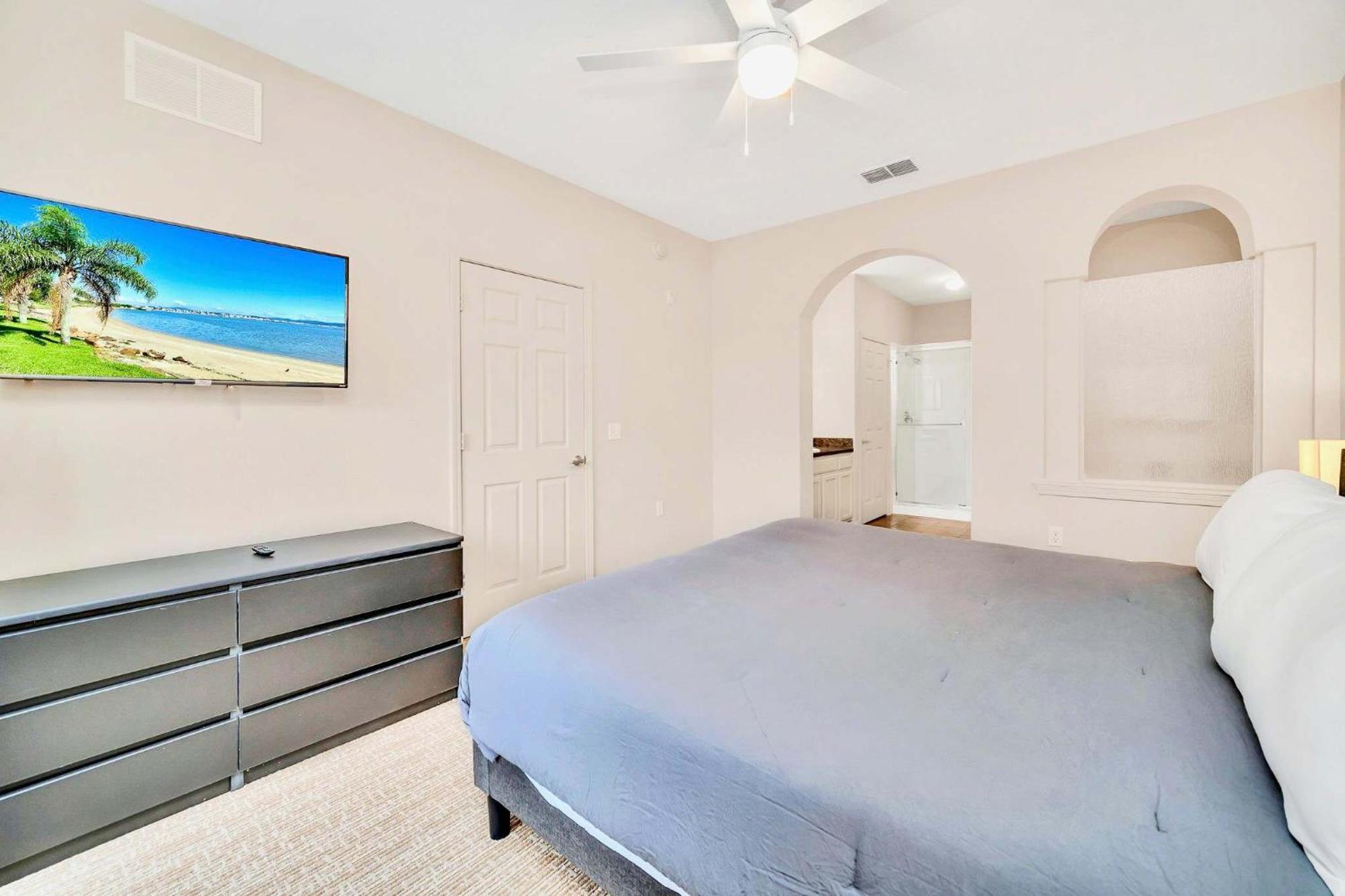 Luxury 2Br Condo - Pool & Hot Tub - Near Disney Orlando Exterior photo